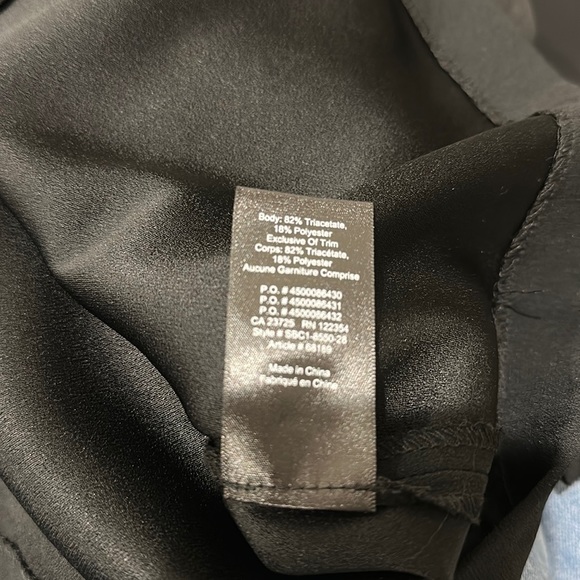 • Babaton Aritzia • Women’s Louis V Neck Shift Slip Mini Dress Black 2 - Picture 4 of 5